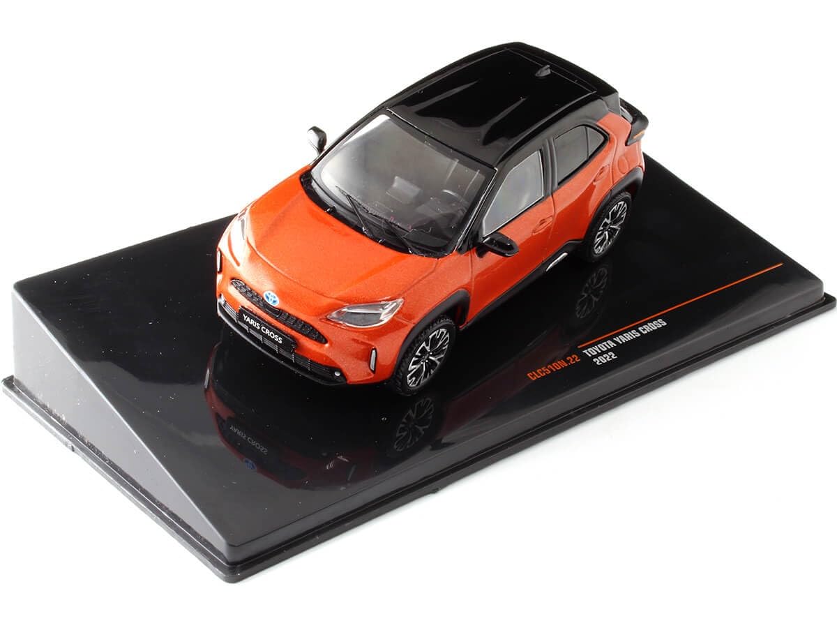 2022 Toyota Yaris Cross Naranja Metalizado/ 1:43 IXO Models